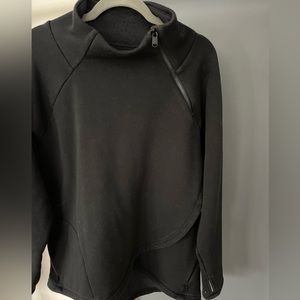 Athleta woman’s xl sweatshirt